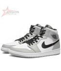 Air Jordan 1 Mid Light Smoke Grey