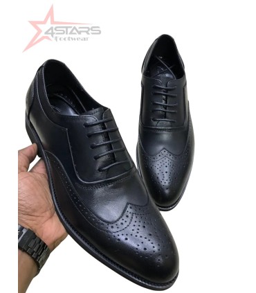 Clarks Genuine Leather Oxford Shoes - Black