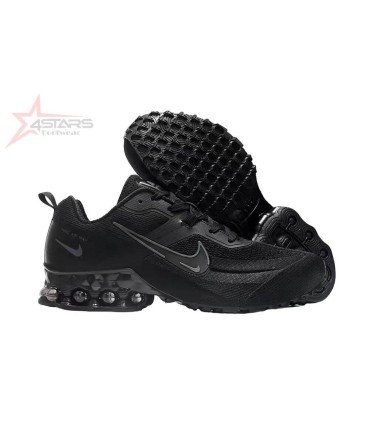 Nike Air Max - Triple Black