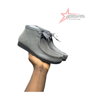Clarks Men's Wallabees Suede Boots