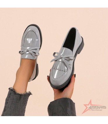Fancy Wetlook Brogues