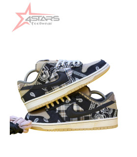 Nike SB Dunk Low X Travis Scott “ Black Parachute”