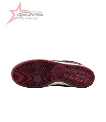 Nike SB Dunk Low Pro x Riot Skateshop Mahogany and Team Red