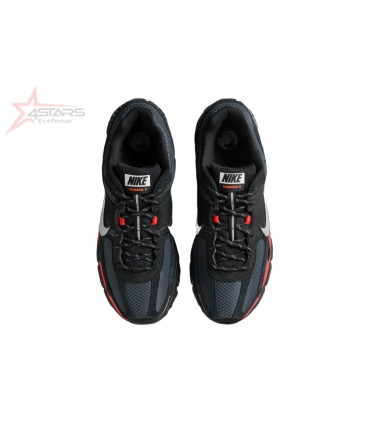 Nike Zoom Vomero 5 - Bred