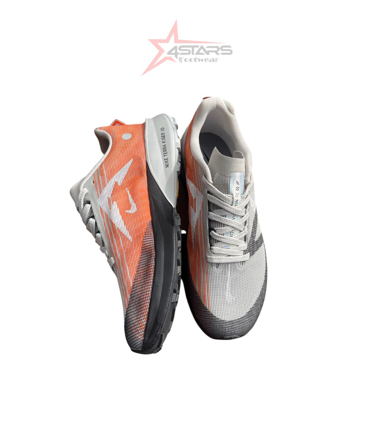 Nike Terra Kiger 10 Trail Running Shoes.