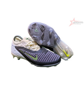 Kobe Phantom 6 Low Elite SE Firm-Ground Football Boot