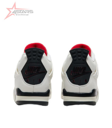 Air Jordan 4 Retro OG “Flight Club”