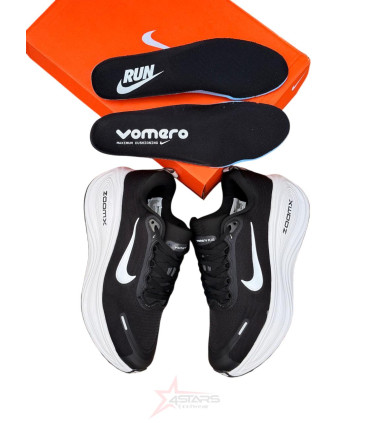 Nike Air Zoom Vomero Plus Extra Wide 'Black/White'