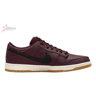 Nike SB Dunk Low “Burgundy Crush”