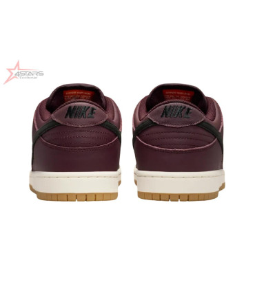 Nike SB Dunk Low “Burgundy Crush”