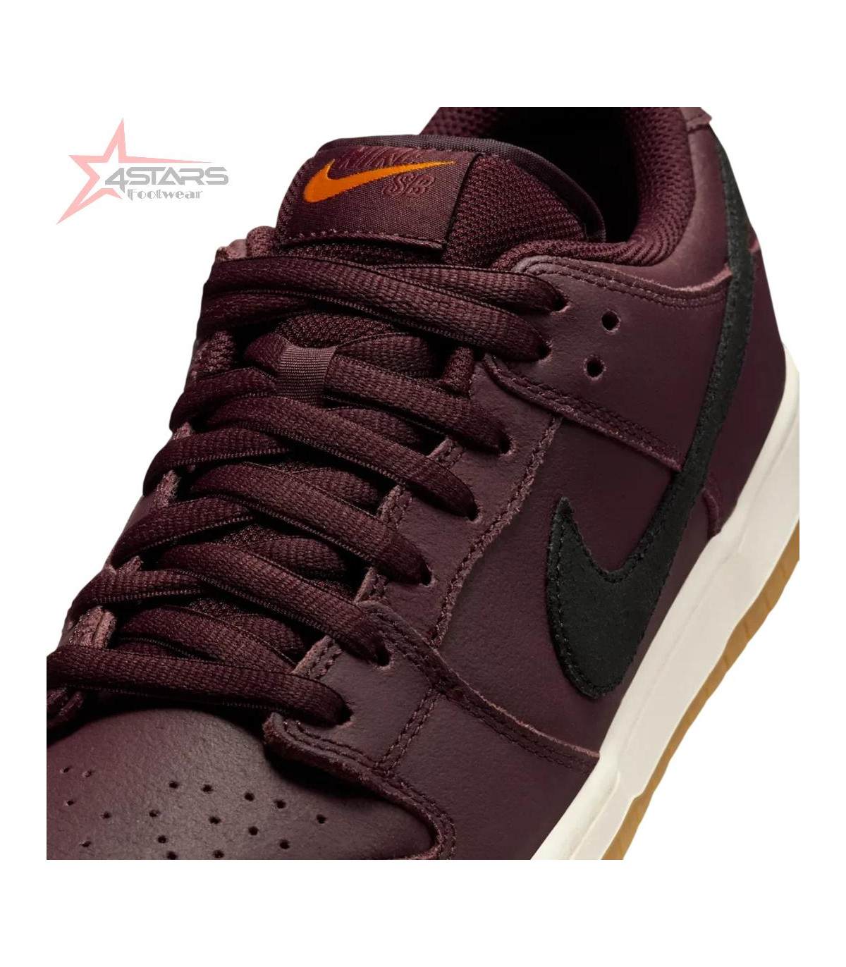 Nike SB Dunk Low “Burgundy Crush”